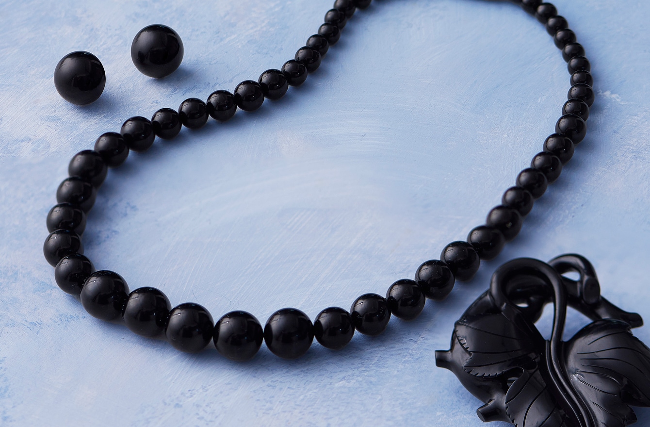 数珠3点セット【オニキス】　漆黒のオニキスがブラックフォーマルの装いを気品