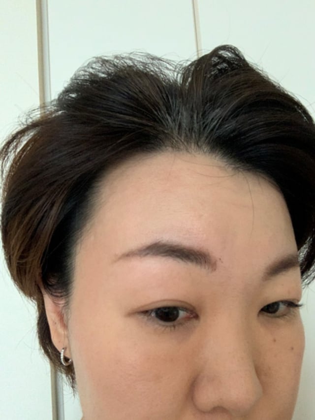 40代の白髪問題】生え際、分け目を一瞬でカバーして、グレイヘアが