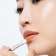 「しぼんだ唇をふっくら見せる」美容家・神崎恵さんが考案する簡単リップテク