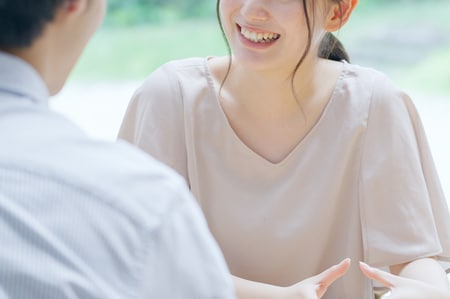 「ざけんな！」も「まあ、ひどいわ」も私の言葉。誰かの機嫌を取るための「女ことば」は要らない【小島慶子】_img0