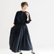 モデル黒田知永子さんが「黒ワンピース」を愛する理由。夏も秋も着られる一枚をピックアップ！