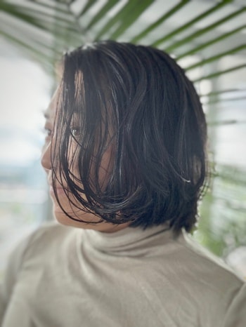 40代以上の髪に若々しい「ツヤ」を与えるヘアバーム。セットもできて、残ったバームはハンドケアにも！_img0