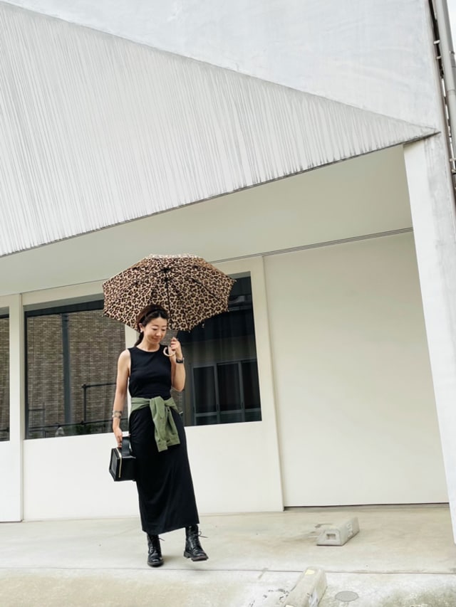 お気に入りの「傘」で梅雨を楽しく！ | スタッフの 今日のコーデ | mi