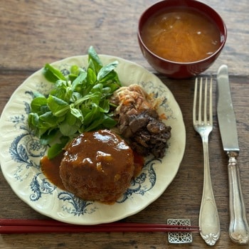 超手抜き「煮込みハンバーグ」で速攻夕ご飯！ナツメグも卵もなしでOK【Mamikoのパリごはん日記】_img0